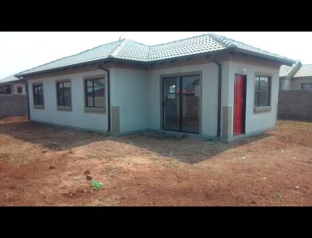 3 BEDROOM HOUSE FOR SALE IN KLERKSOORD